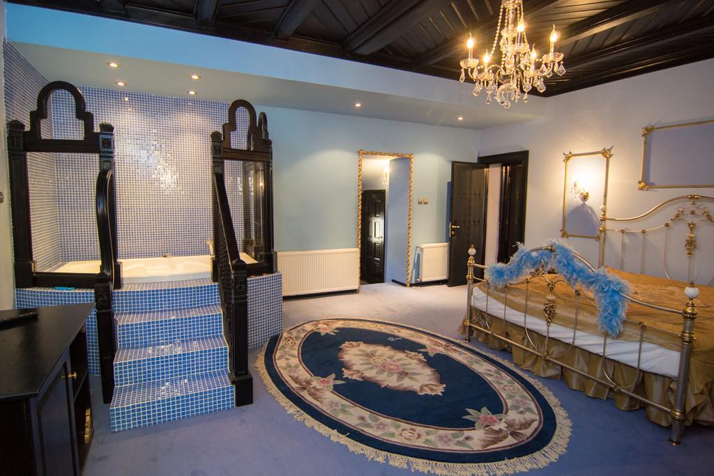 فندق Casa Cu Farfurii سِنايا المظهر الخارجي الصورة